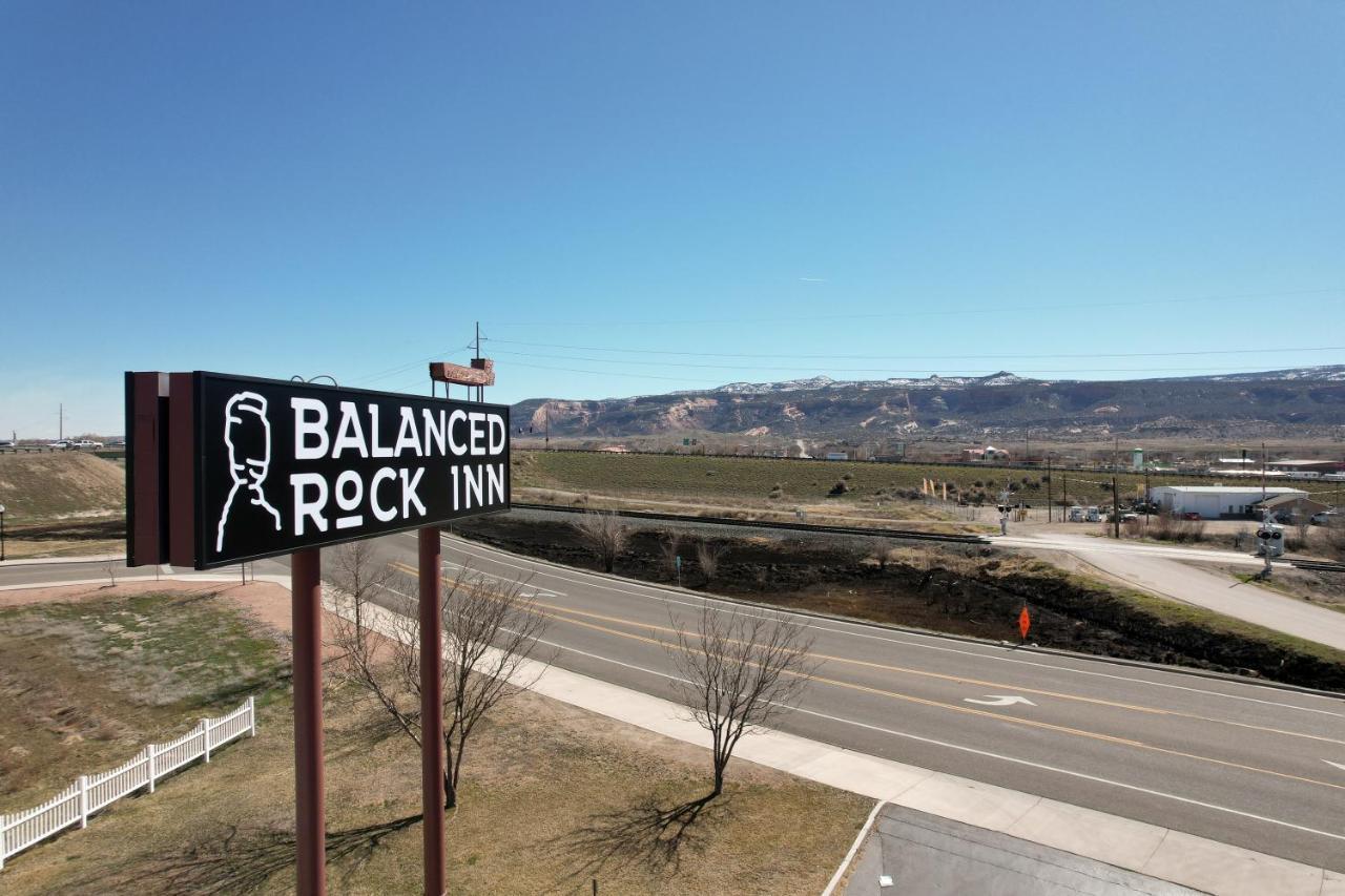 Balanced Rock Inn Fruita Exterior photo